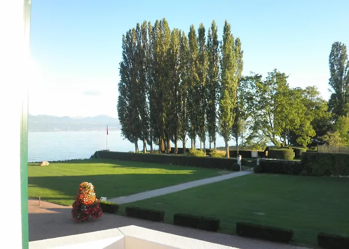 Le Debarcadere Saint Sulpice (Vaud)