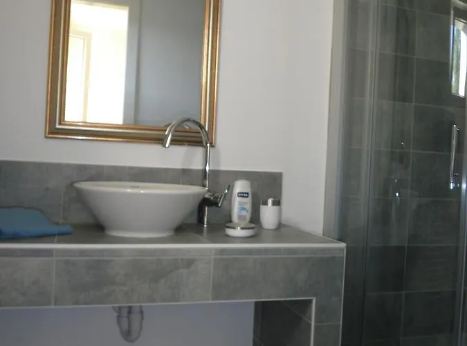 Le Debarcadere 圣叙尔皮斯