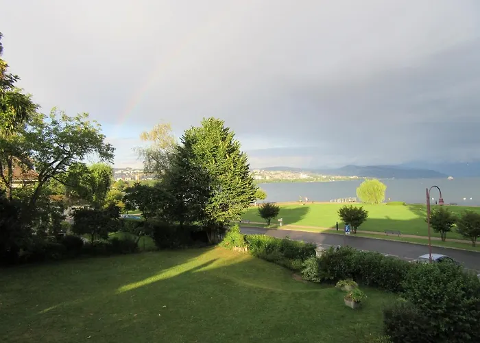 Le Debarcadere Saint Sulpice (Vaud)