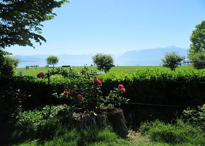 Le Debarcadere * Saint Sulpice (Vaud)