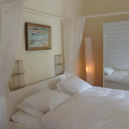 Le Debarcadere سان سولبيس