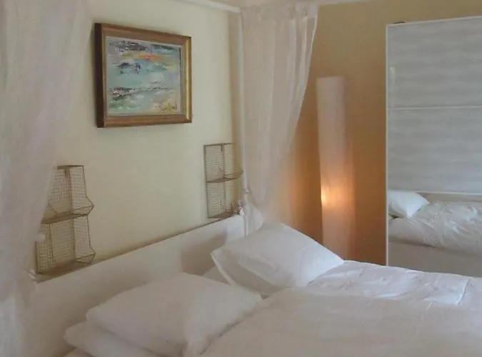 Le Debarcadere Saint-Sulpice VD